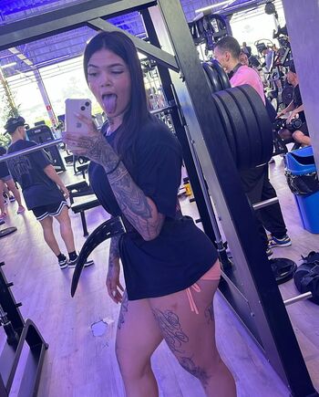 Full leaked Lauralopx private onlyfans photo