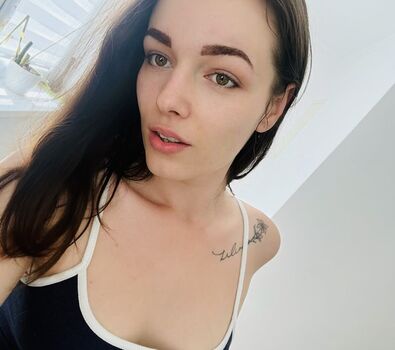 Full leaked Laurasidorjak private photo