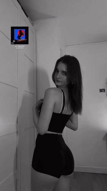 Full leaked Lauratgnv private photo
