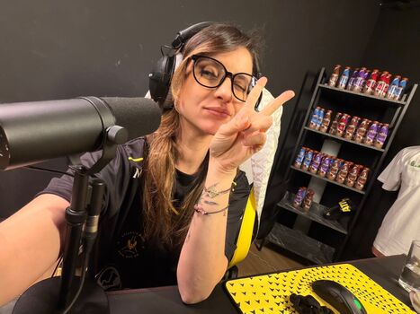 Full leaked Laure valee page private onlyfans photo