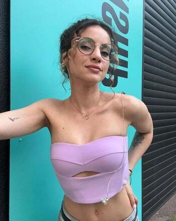 Full leaked Laure valee page private onlyfans photo