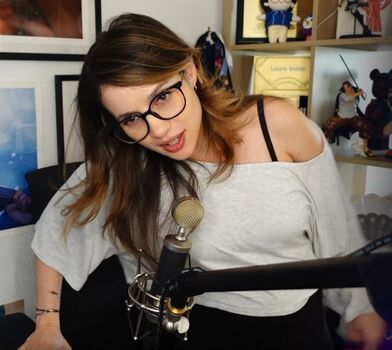 Full leaked Laure valee private photo