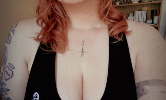 Full leaked Lauren private photo