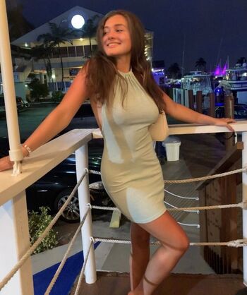 Full leaked Lauren batt page private photo