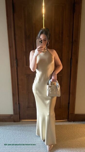 Full leaked Lauren clark private photo