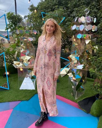 Full leaked Lauren laverne private onlyfans photo