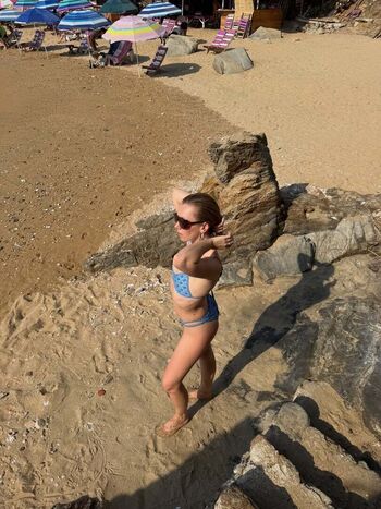 Full leaked Lauren lyle private onlyfans photo