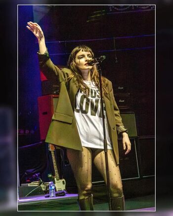 Lauren Mayberry