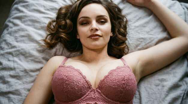 Full leaked Lauren mayberry private photo
