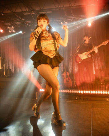 Full leaked Lauren mayberry private photo