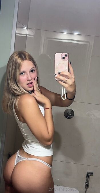 Full leaked Lauren taylor private photo