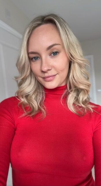 Full leaked Laurenjamesx private onlyfans photo