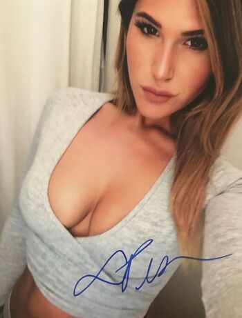 Full leaked Laurenpisciotta private onlyfans photo