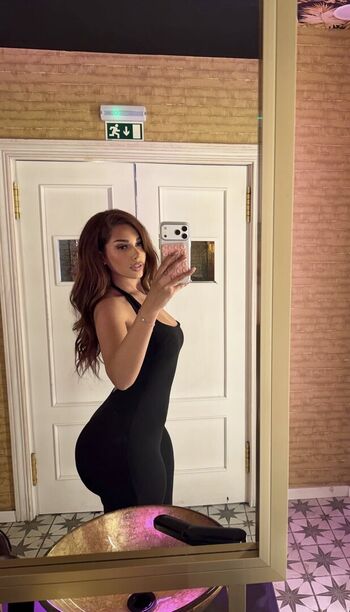 Full leaked Laurgmzz private photo