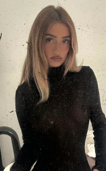 Full leaked Laurie zanoletti private photo