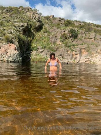 Full leaked Laurieloves private onlyfans photo