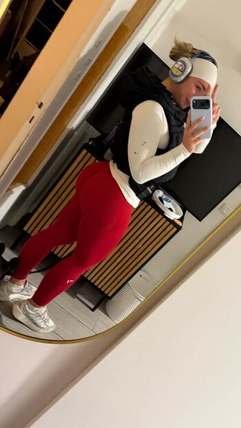 Full leaked Laurine private onlyfans photo