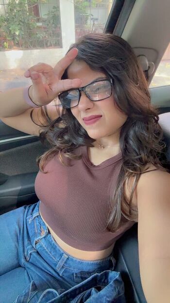 Full leaked Lavanya pandiya private onlyfans photo