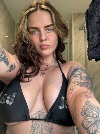 Full leaked Layandkay private photo