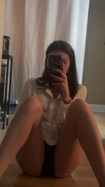 Full leaked Laylubug private photo