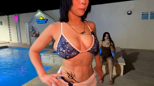 Full leaked Laynis almonte private photo