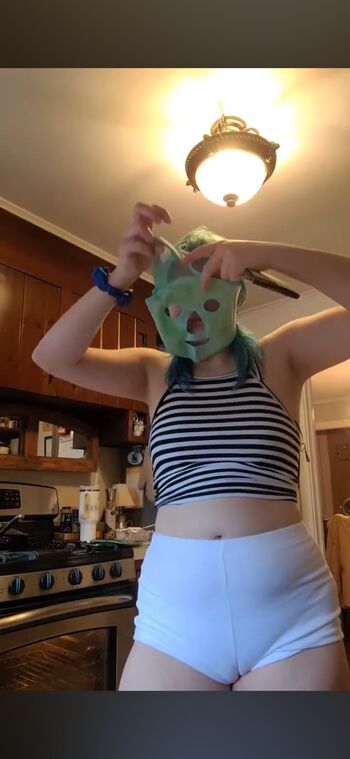 Full leaked Lazerkitty private photo