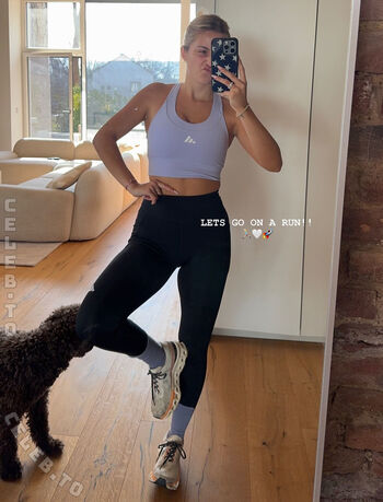 Full leaked Lea breuer page private onlyfans photo