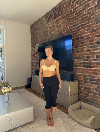 Full leaked Lea breuer private photo