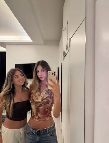 Full leaked Lea kobrossy private photo