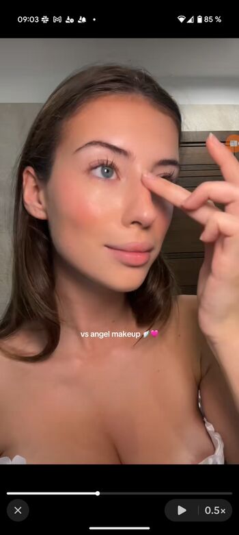 Full leaked Lea meniel private photo