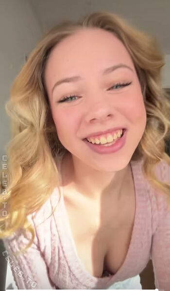 Full leaked Lea nxz private onlyfans photo