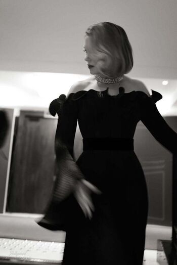 Full leaked Lea seydoux page private photo