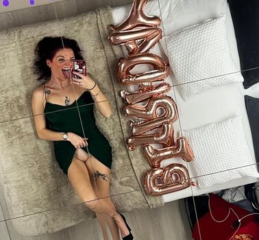 Full leaked Leafclover private photo