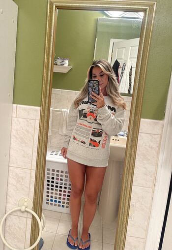 Full leaked Leafsnlifts private onlyfans photo