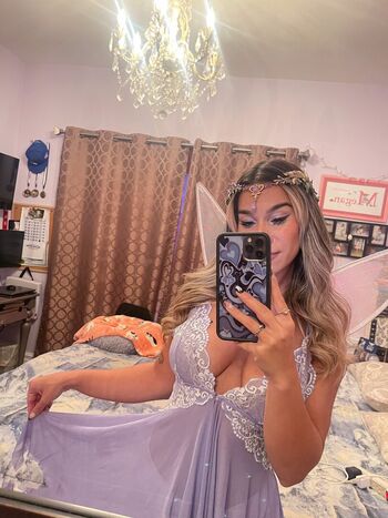 Full leaked Leafsnlifts private onlyfans photo