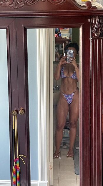Full leaked Leafsnlifts private photo