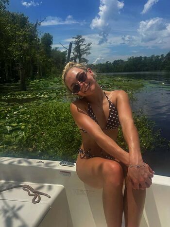 Full leaked Leah g miller private onlyfans photo