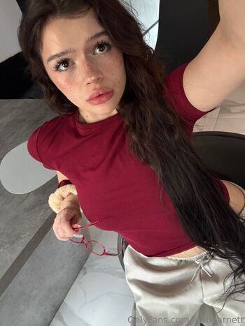 Full leaked Leah garnett private photo