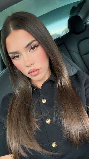 Full leaked Leah halton page private onlyfans photo