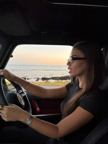 Full leaked Leah halton page private onlyfans photo