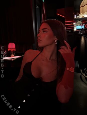 Full leaked Leah halton page private onlyfans photo