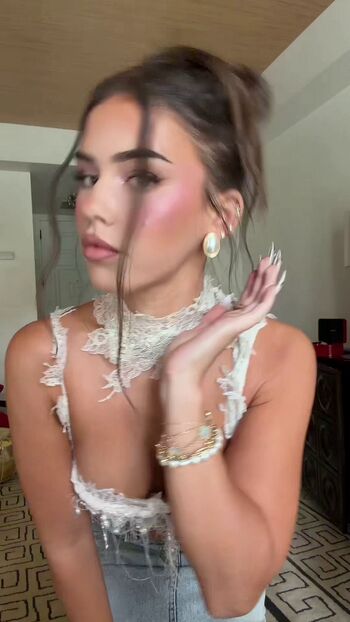 Full leaked Leah halton private onlyfans photo