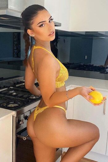 Full leaked Leah halton private photo