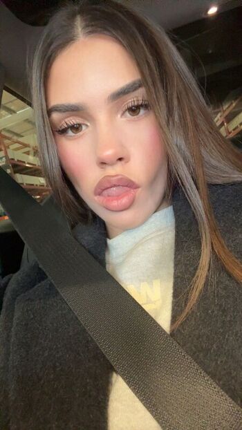 Leah Halton