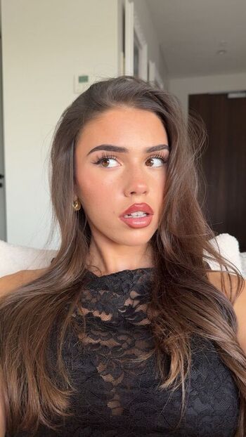Full leaked Leah halton private photo