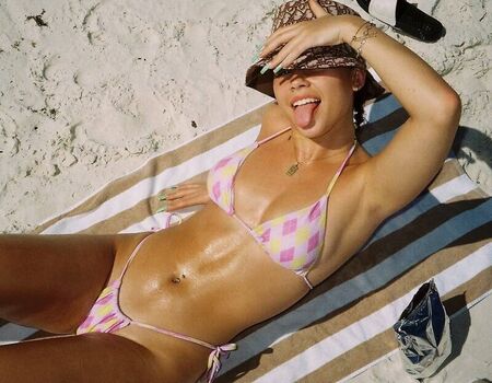 Full leaked Leah halton private photo