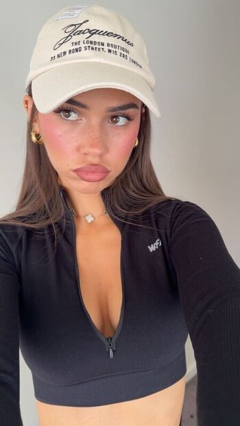 Leah Halton