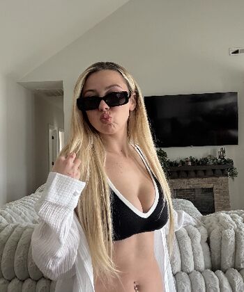 Full leaked Leah remini  page private onlyfans photo