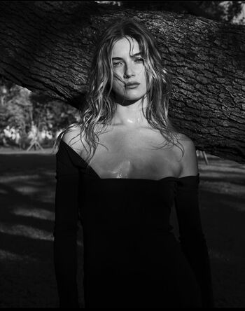 Full leaked Leah rose page private onlyfans photo