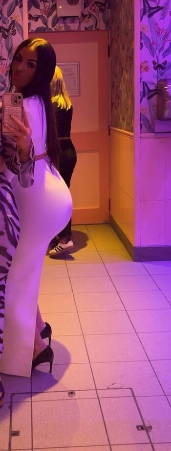 Full leaked Leah treanor private onlyfans photo